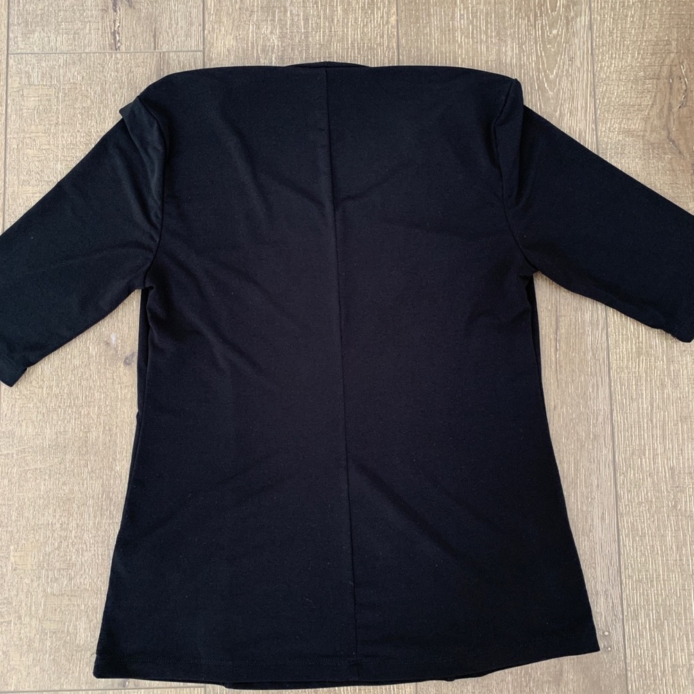 Black basic blouse - Picture 2 of 2